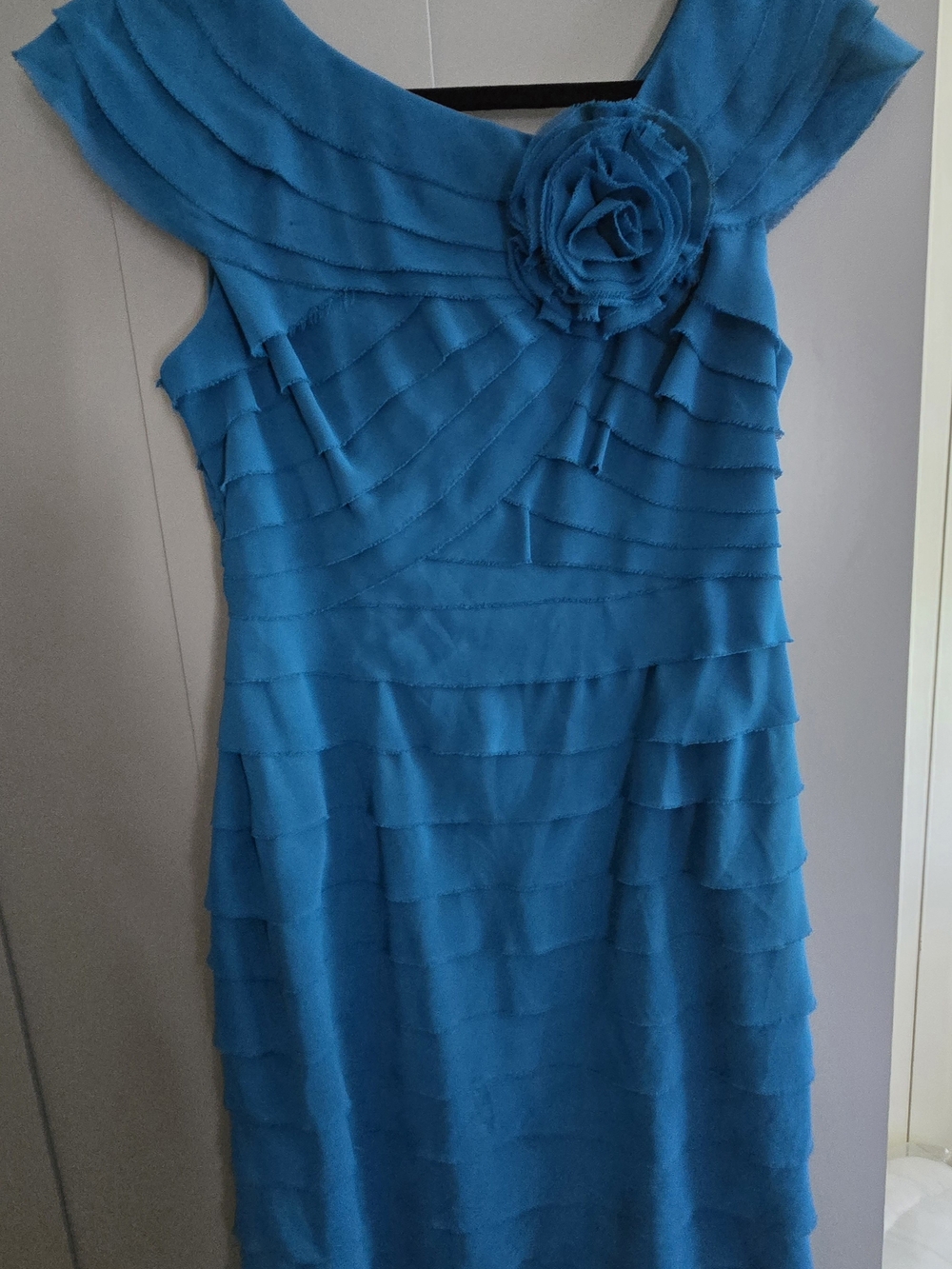 London Times Turquoise Ruffle Tiered Midi Dress with Floral Rosette